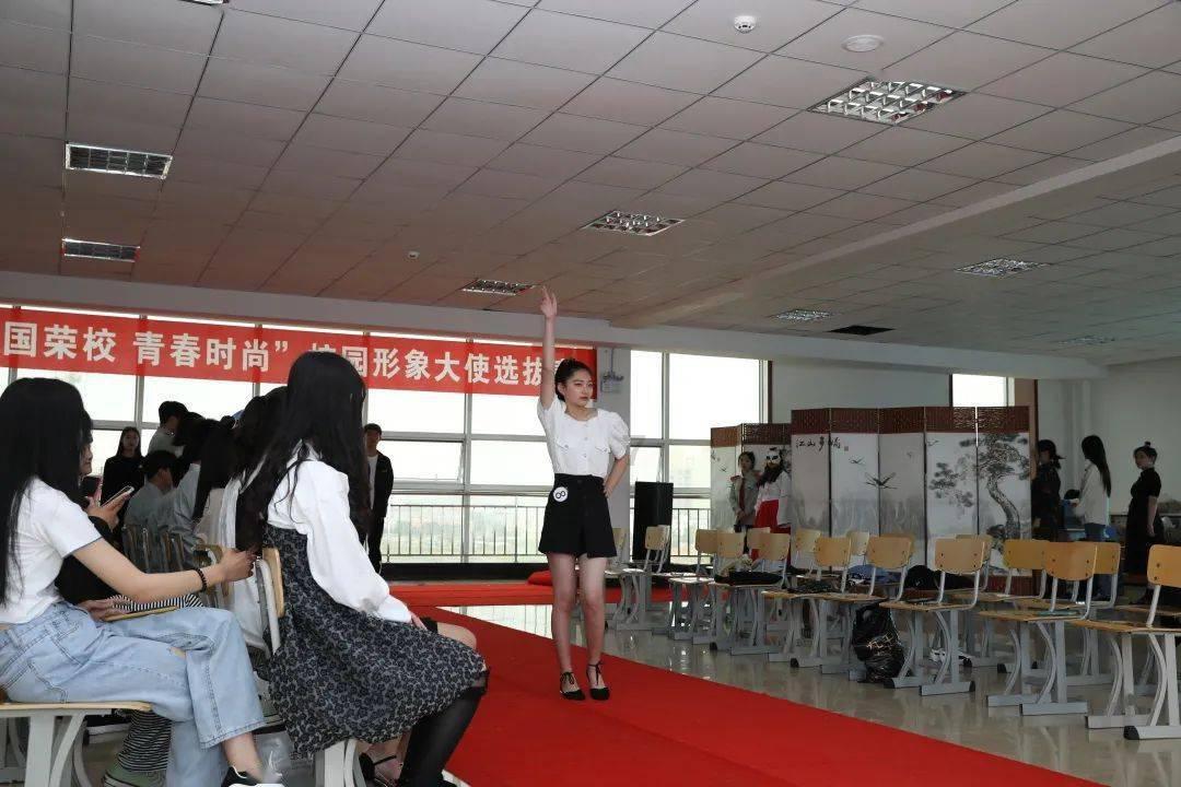 空气炸锅可以在夏天放在车里吗？