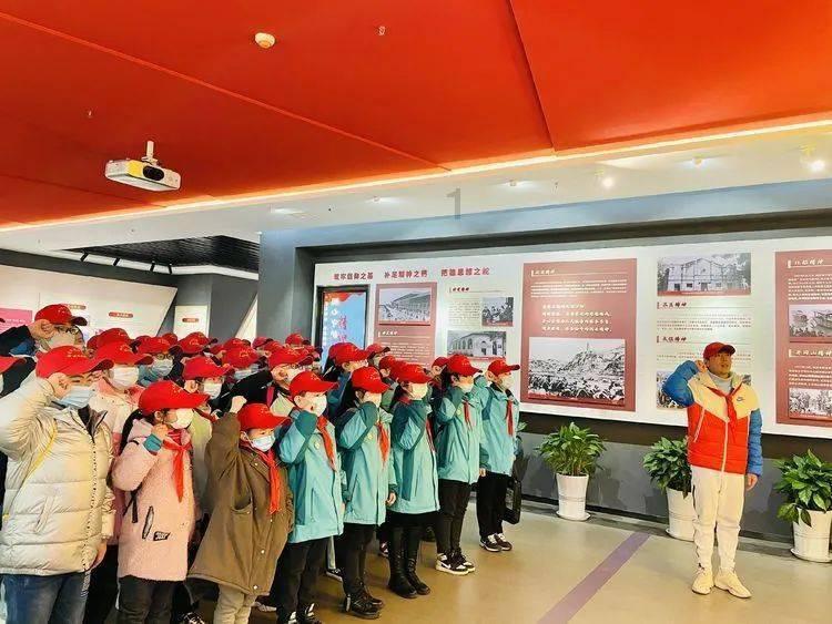 幸福赢行出品相亲综艺《爱的下一站》